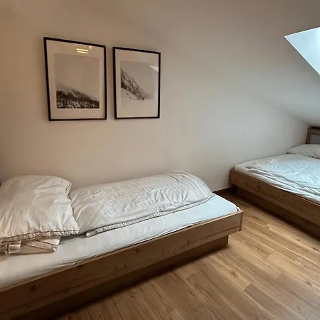 3br Duplex Flat - 300m - City Express Gondola - What'app - 0034-635-520-036 - For Reservations!! شقة *
